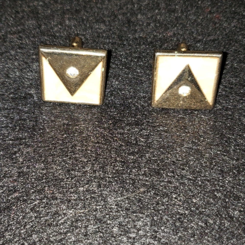 Swank creme square stone cufflinks 140